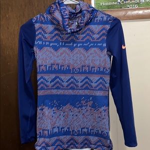 Nike athletic long sleeve